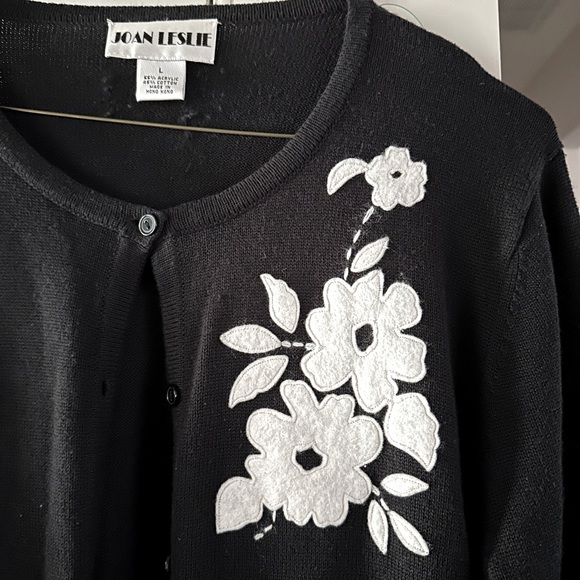 Vintage Joan Leslie Women’s Button-Up Black Long Sleeve Cardigan Size Large - Picture 2 of 5